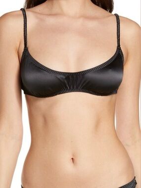 SKIMS Satin Scoop Bralette in Black